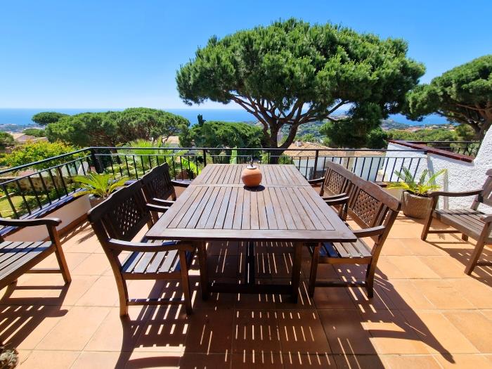 Casa encantadora con vistas al mar y terraza. 3524 - Apartment in Sant Feliu de Guíxols